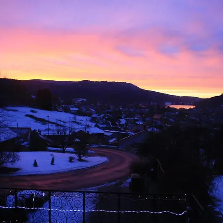 Convivial A Gerardmer, 35 M² Avec Vue Sur La Montagne Appartement *