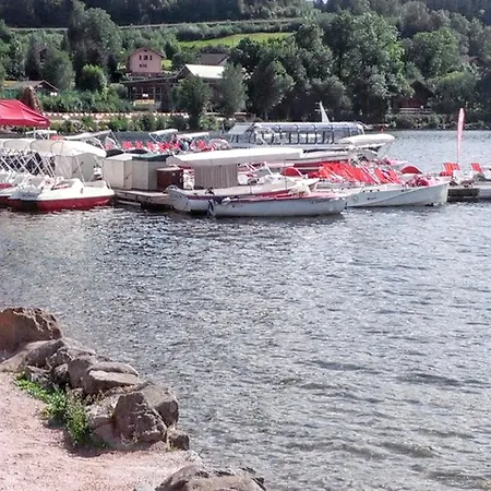 Appartement Convivial A Gerardmer, 35 M² Avec Vue Sur La Montagne *